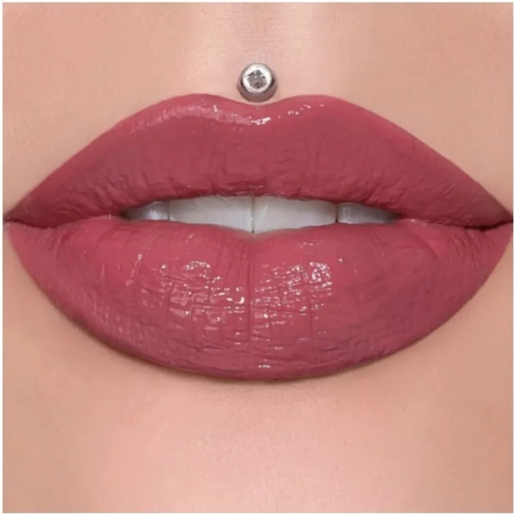 ANY 3 FOR $28 Jeffree Star Supreme Gloss 